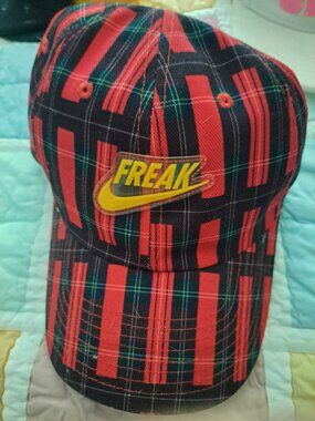 Stay freaky in the Nike Heritage86 Giannis Cap. It's made from durable polyester
